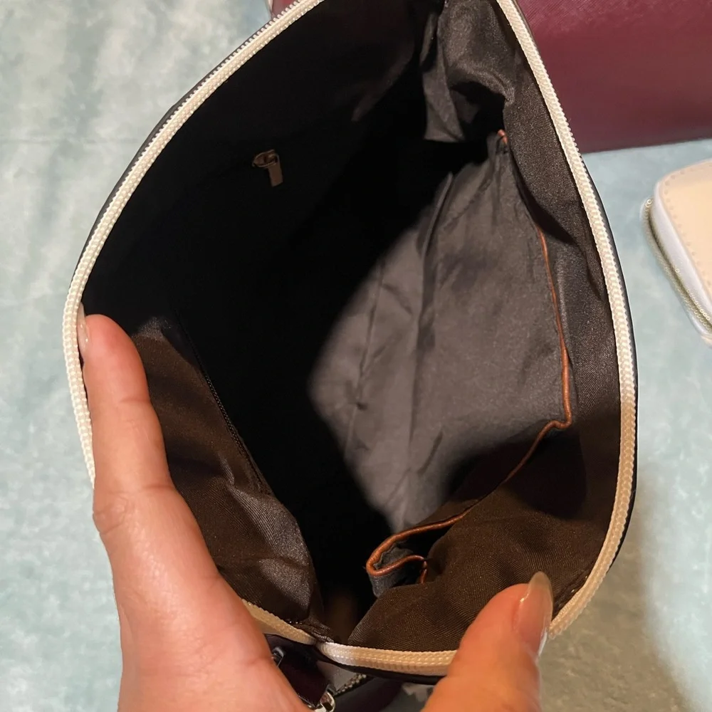 NWT TOTE SET - Picture 7 of 8